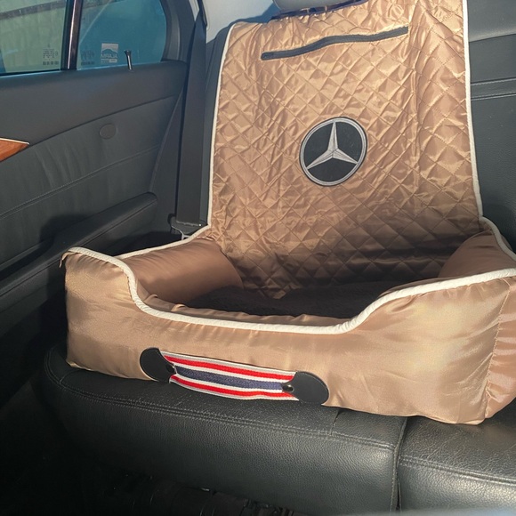 Mercedes Benz Satin Travel Dog Bed